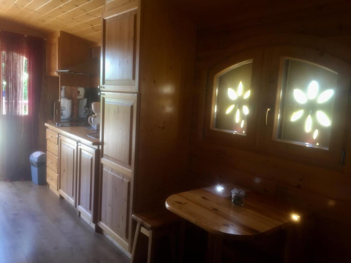 La Roulotte Au Paradis Vakantiehuis *